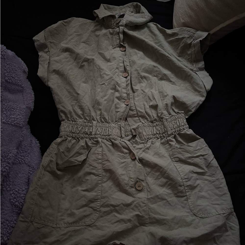 Zara Olive Green Button-Up Jumpsuit